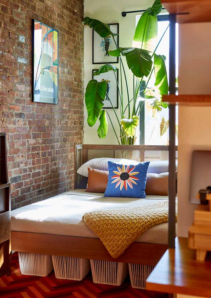 Picture of 42 Small Bedroom Design Ideas: Real Homes and Apartments | Apartment ...